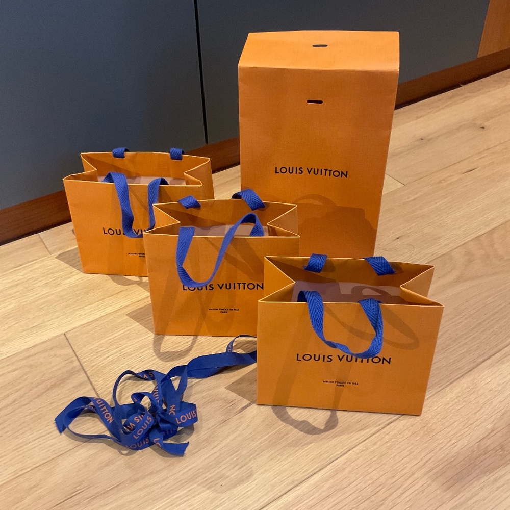 4 Louis Vuitton Shopping Bags + Ribbon